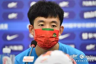 鸭脖- 拜仁对门兴格拉德巴赫在线观看 