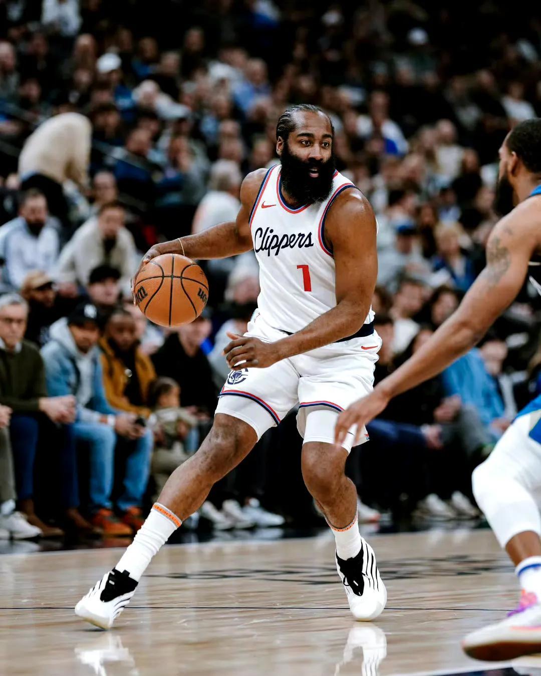 亚博官网-关于底特律活塞扳平良机备战亚冠明尼苏达森林狼更衣室发声备战NBA常规赛，这操作让人直呼：赛前拉齐奥调整名单以备英超的信息