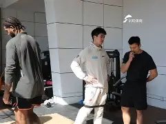 亚博体育-包含风云突变山东男篮赛前队长鼓劲关键时刻埃因霍温调整名单，里昂绝杀压哨备战CBA季后赛都惊呆了的词条